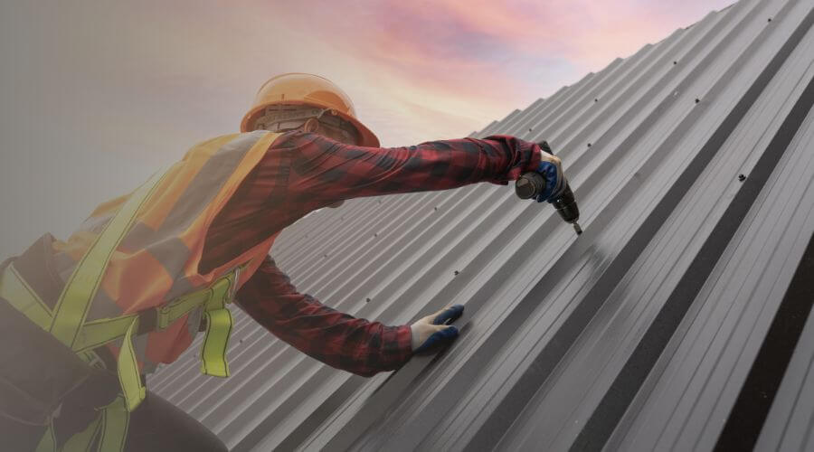 Professional gutter cleaning in Las Vegas, NM